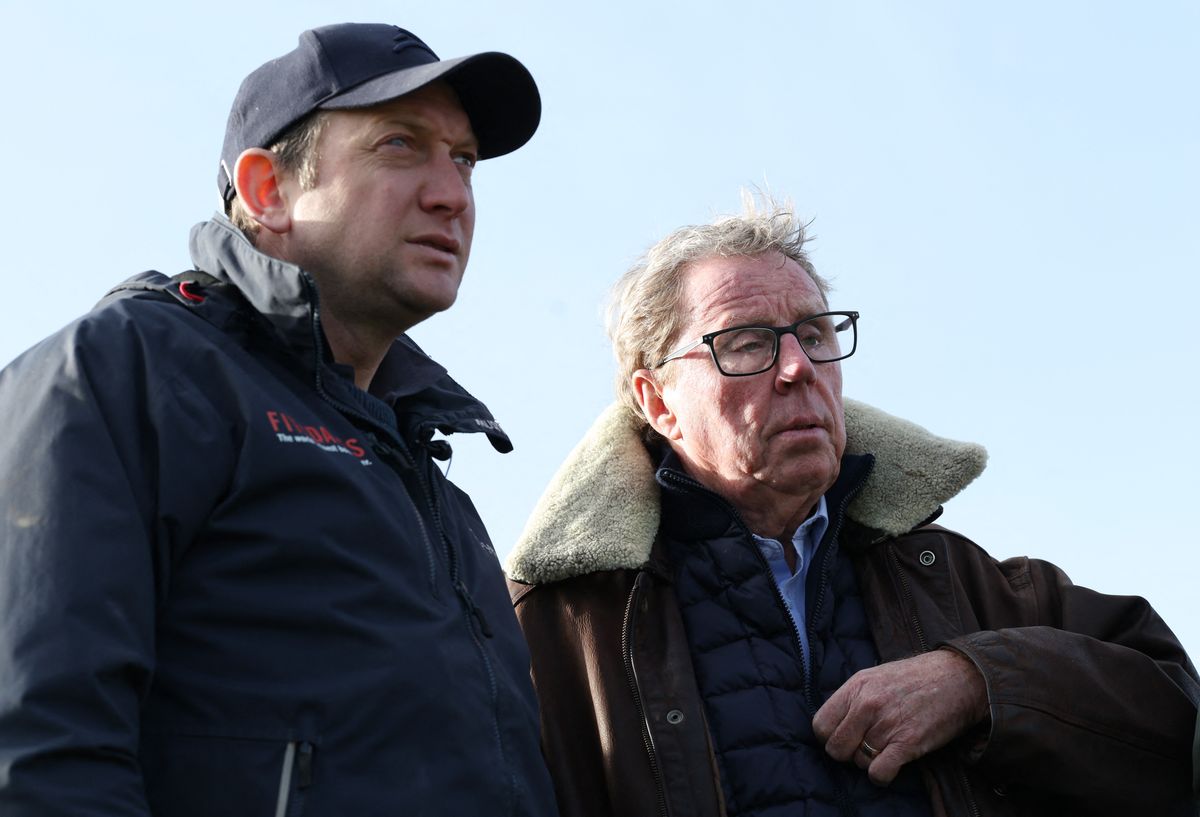 Race horse owner Harry Redknapp (R) and trainer Ben Pauling watch Cheltenham Festival hopeful The Jukebox Man warm up at the Ben Pauling Stables on the Naunton Downs Estate, near Cheltenham, western England, on February 23, 2026. 